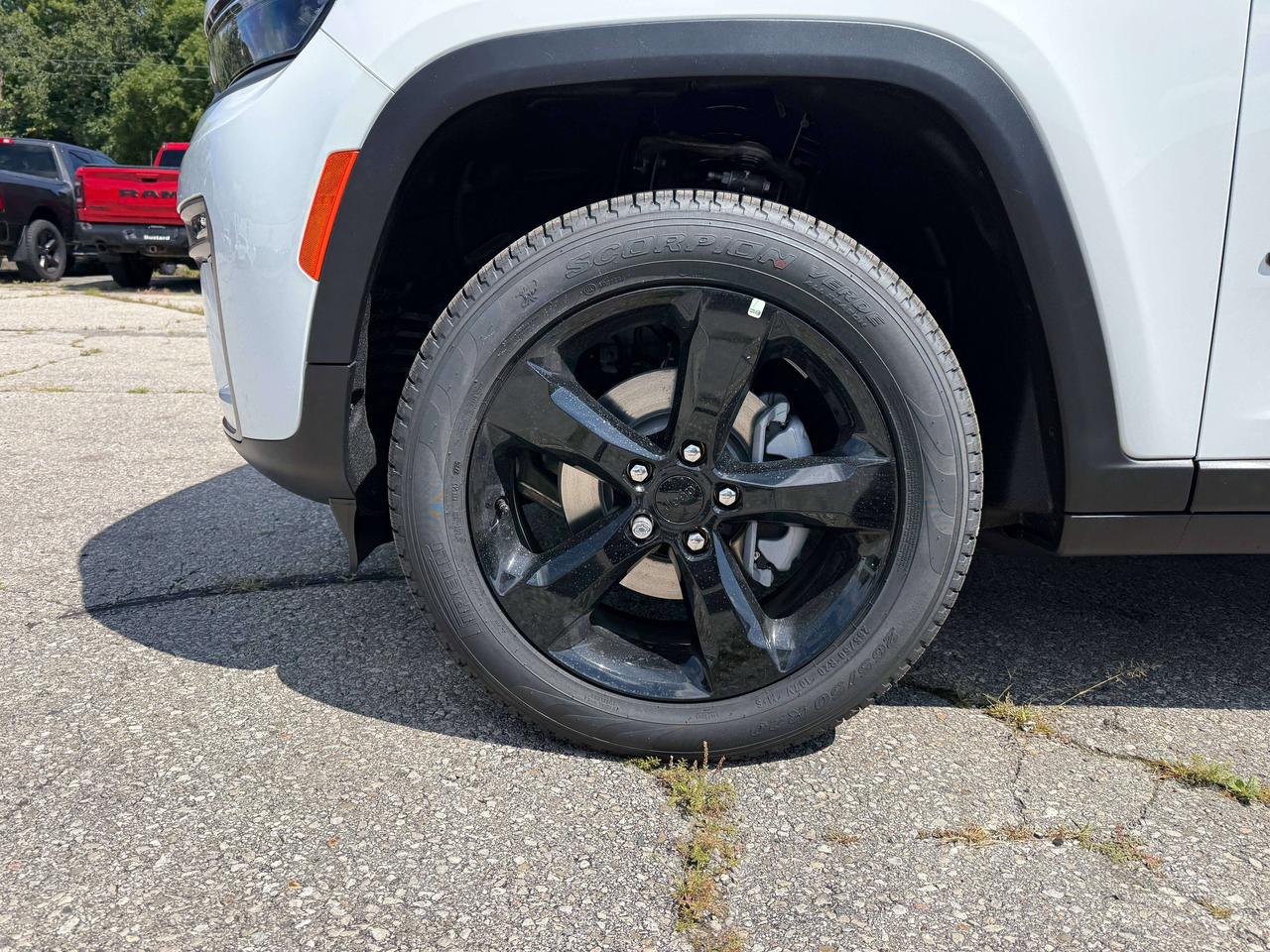 2026 Jeep Grand Cherokee LIMITED 4X4 Photo