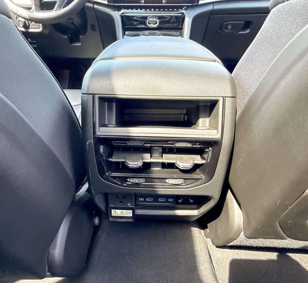 2026 Jeep Grand Cherokee LIMITED 4X4 Photo