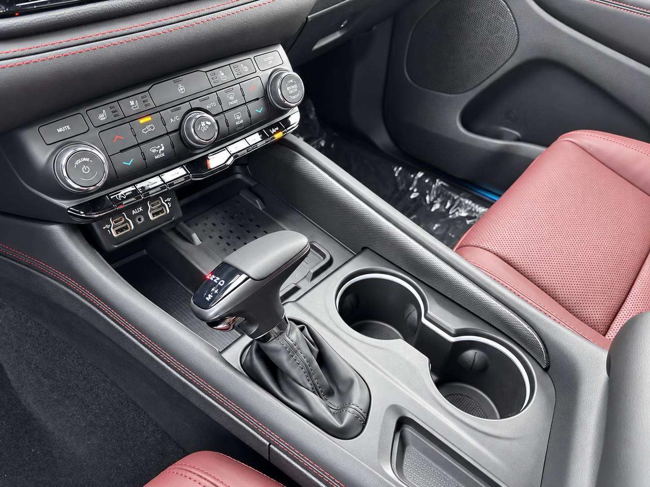 2026 Dodge Durango GT PLUS AWD | Leather | Sunroof | Blacktop | 7PASS Photo