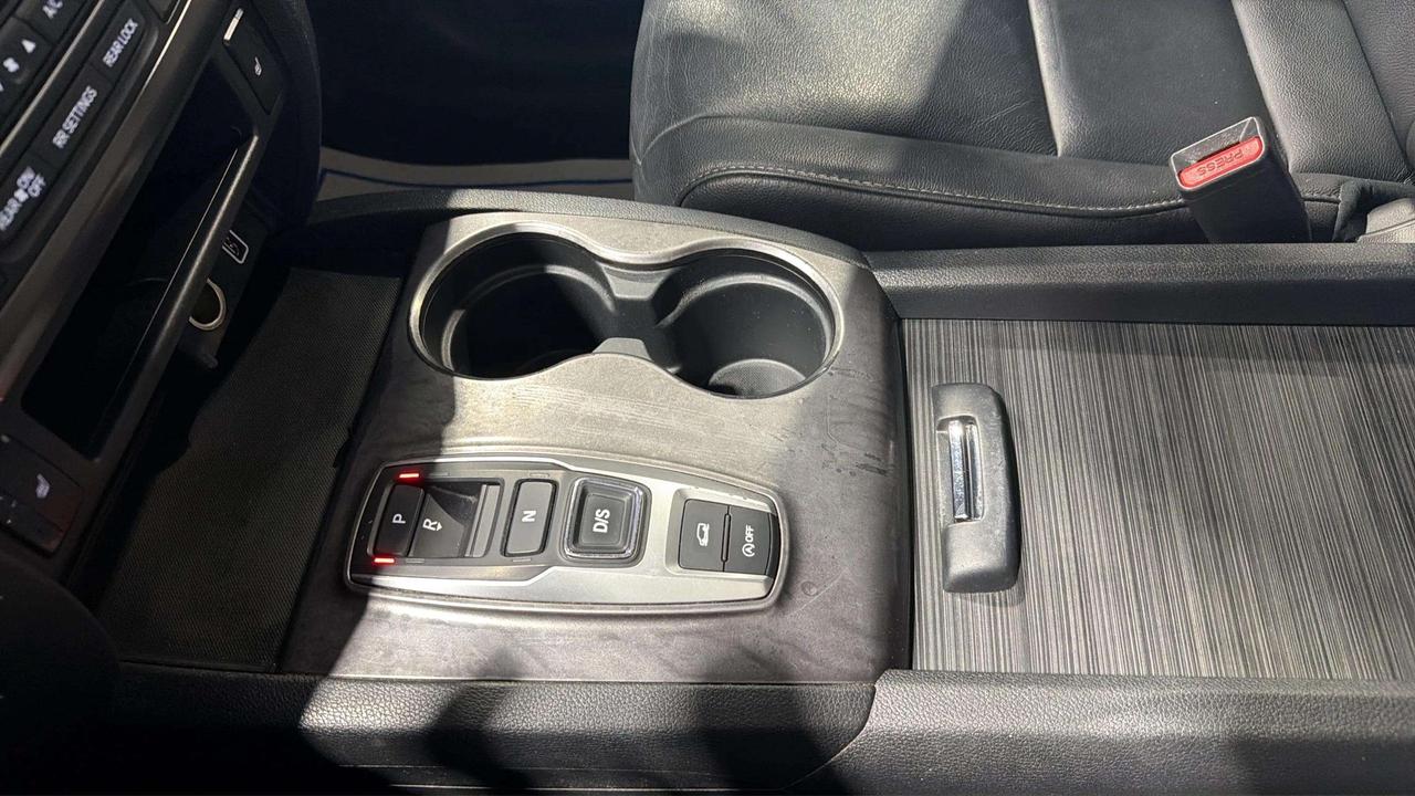 2021 Honda Pilot EX-L NAVI | CLEAN CARFAX | LEATHER |ROOF| STARTER Photo