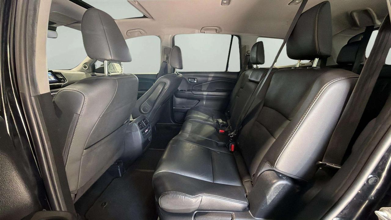 2021 Honda Pilot EX-L NAVI | CLEAN CARFAX | LEATHER |ROOF| STARTER Photo