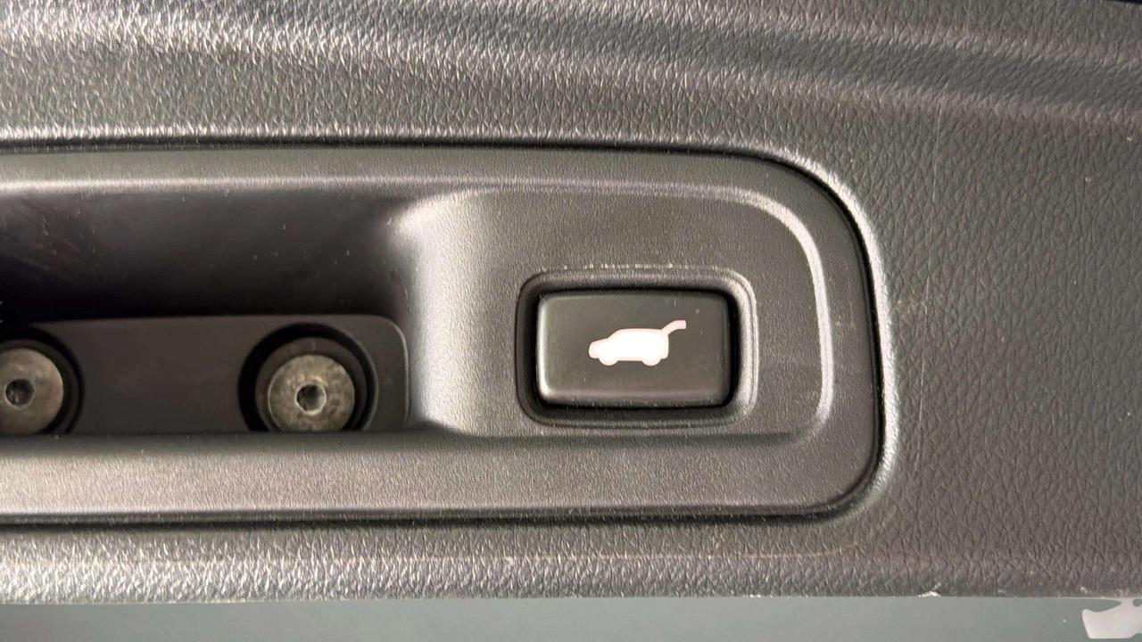 2021 Honda Pilot EX-L NAVI | CLEAN CARFAX | LEATHER |ROOF| STARTER Photo