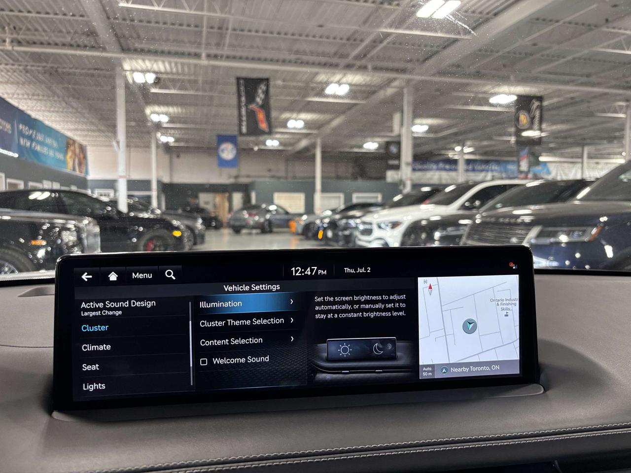 2025 Genesis GV70 2.5T Advanced|AWD|NAV|AMBIENT|LEATHER|PANO|TERRAIN Photo
