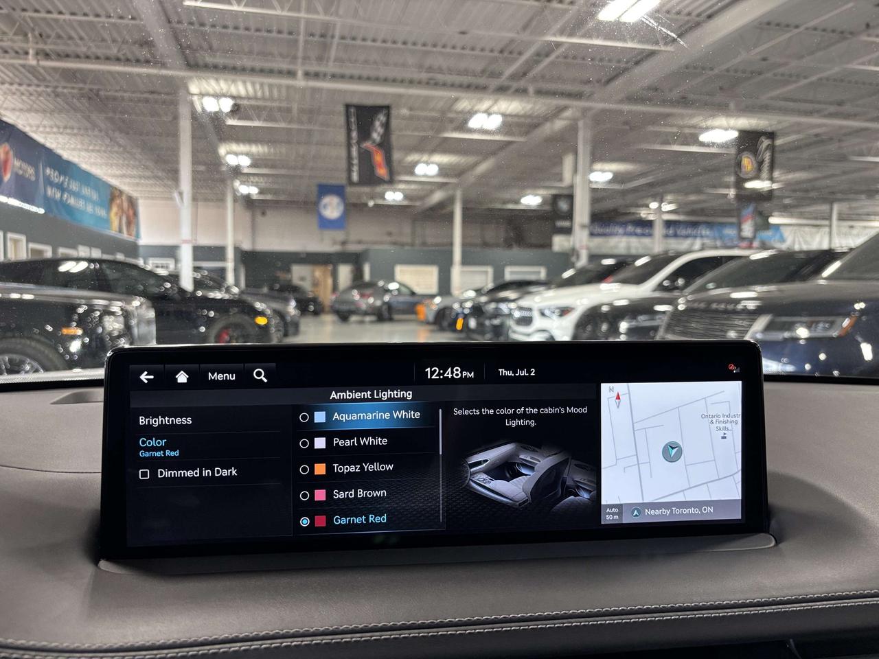 2025 Genesis GV70 2.5T Advanced|AWD|NAV|AMBIENT|LEATHER|PANO|TERRAIN Photo