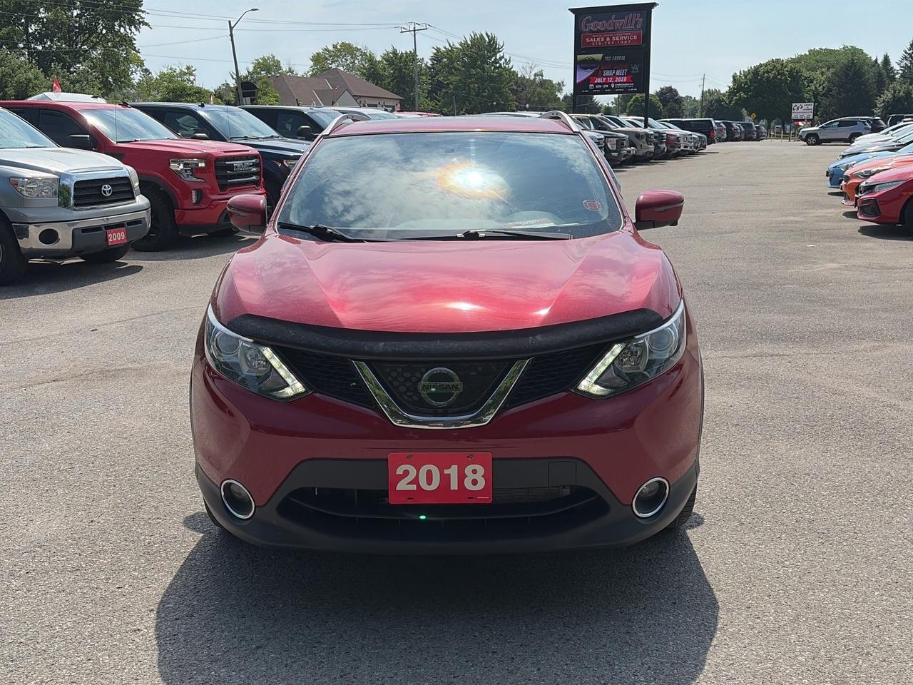 2018 Nissan Qashqai AWD SL, CLEAN CARFAX, LEATHER, REMOTE START! - Photo #3