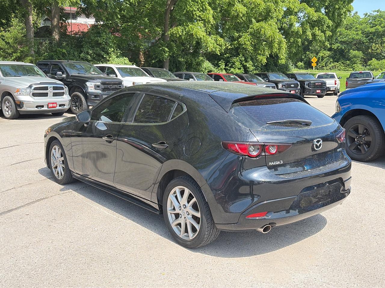 2019 Mazda MAZDA3 Sport GX MANUAL FWD, CLEAN CARFAX, HEATED SEATS! - Photo #6