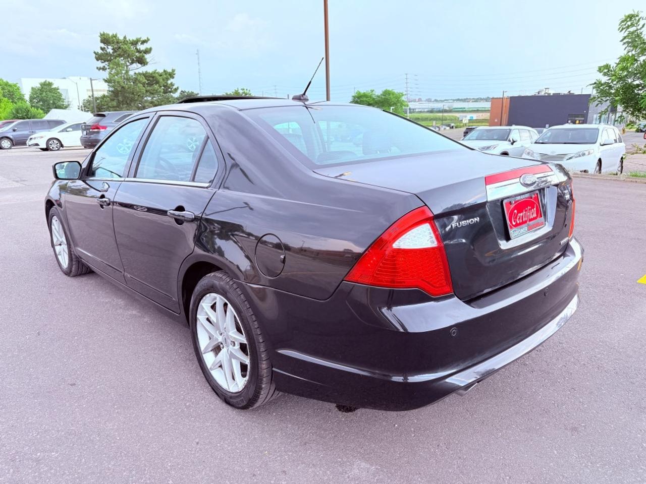 2012 Ford Fusion SEL 4dr Sedan Automatic Photo1