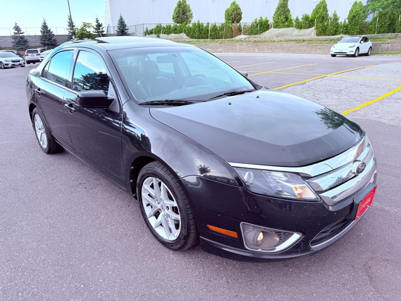 2012 Ford Fusion SEL 4dr Sedan Automatic Photo2