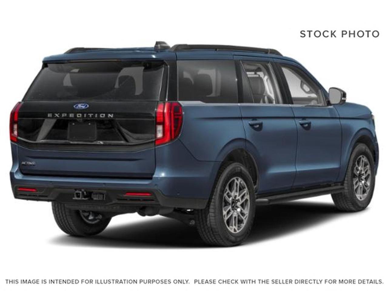 2025 Ford Expedition Active Photo2