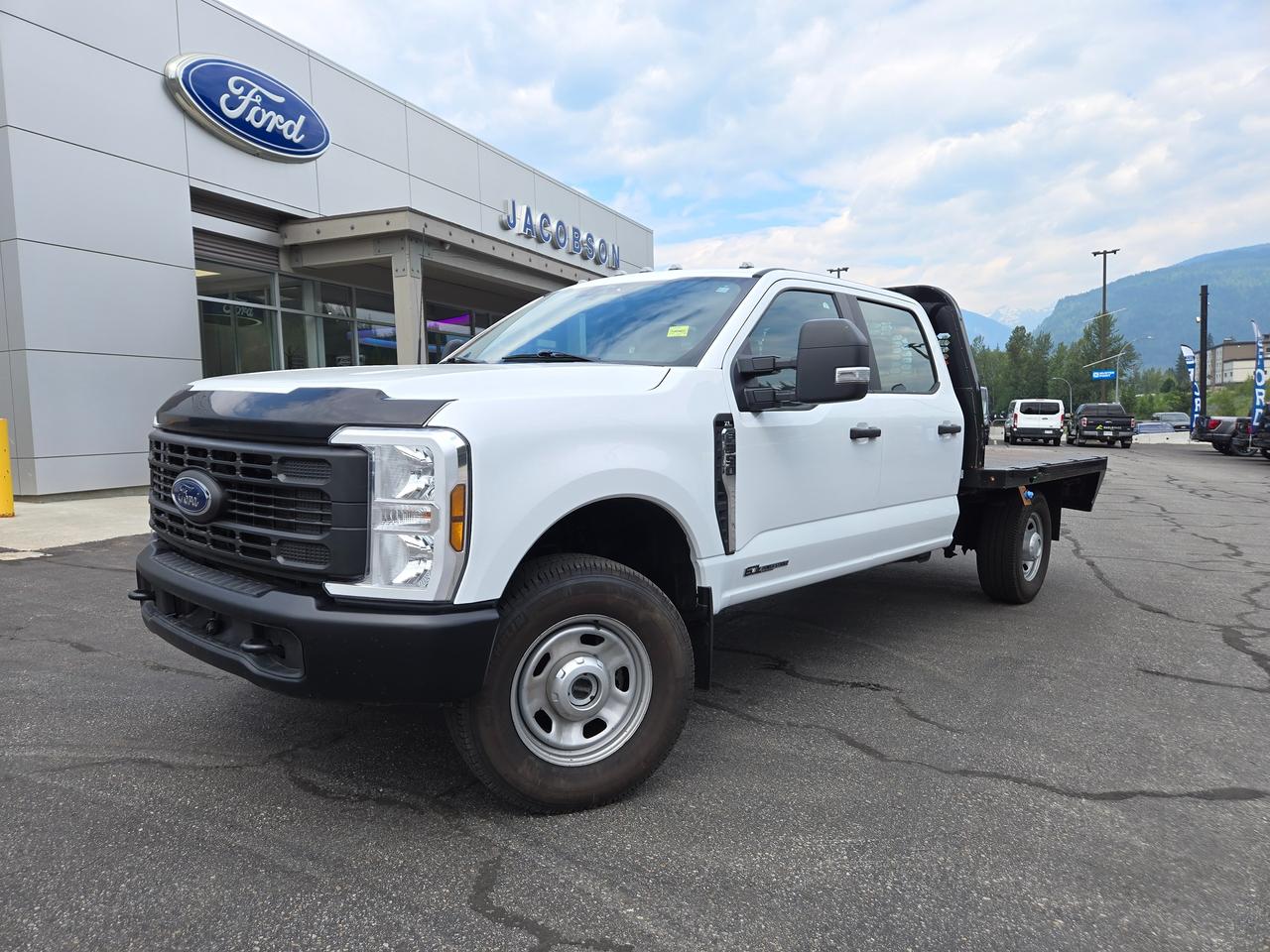2024 Ford F-350 Super Duty SRW XL Photo0