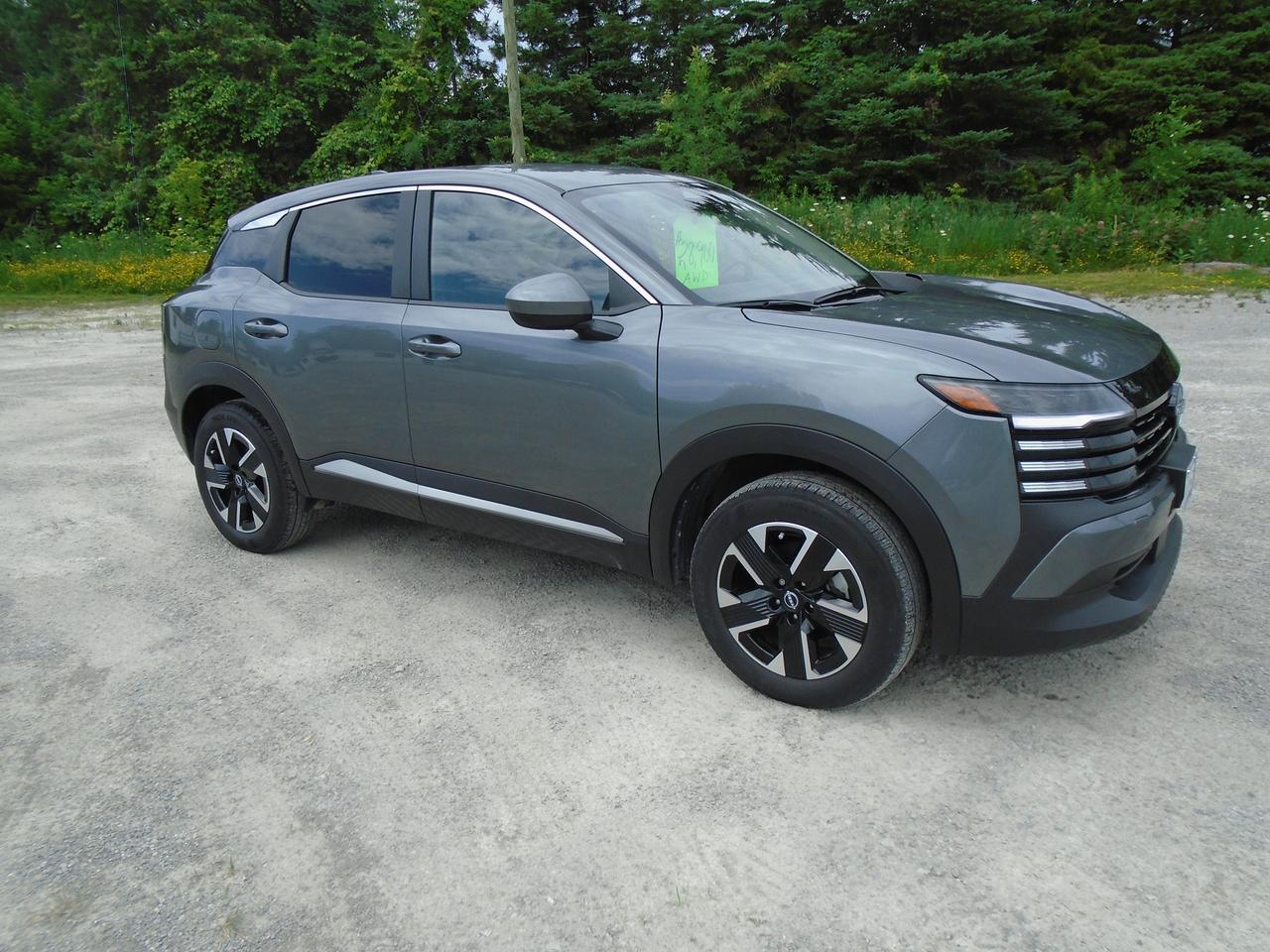 Used 2025 Nissan Kicks SV AWD for sale in Beaverton, ON