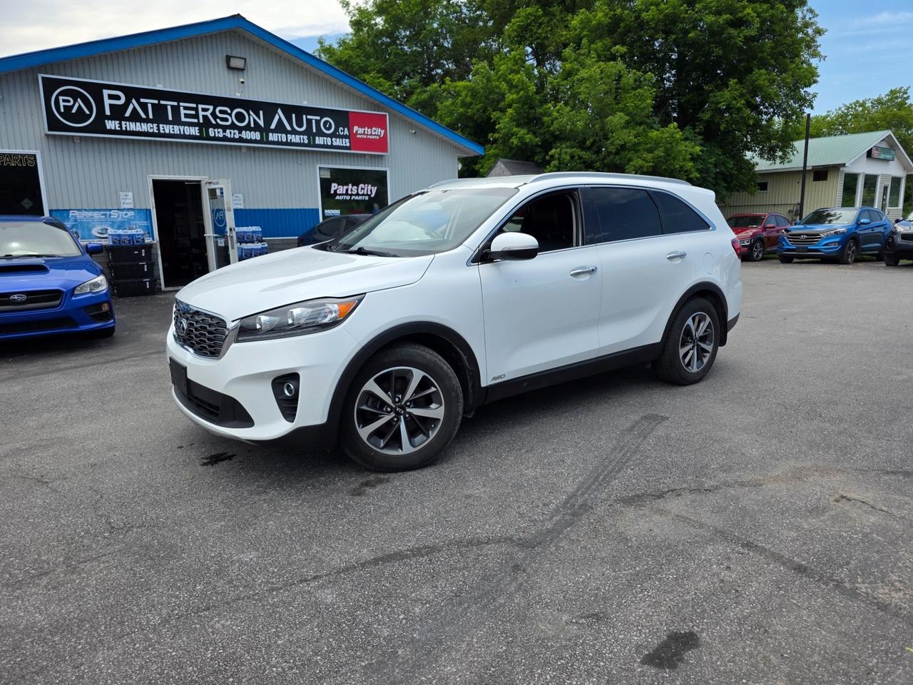 ONE OWNER - CLEAN CARFAX - WE FINANCE Discover the perfect blend of power, comfort, and versatility with the 2019 KIA Sorento EX V6, now available at Patterson Auto Sales. This pre-owned SUV features a robust 3.3L V6 DOHC 24V engine, delivering smooth performance for every journey. Step inside and experience the luxury of leather seating, designed for both style and comfort. Whether youre navigating city streets or heading out on a weekend adventure, the KIA Sorento EX V6 is your ideal companion. Dont miss your chance to drive home this exceptional SUVvisit us today and see it for yourself.