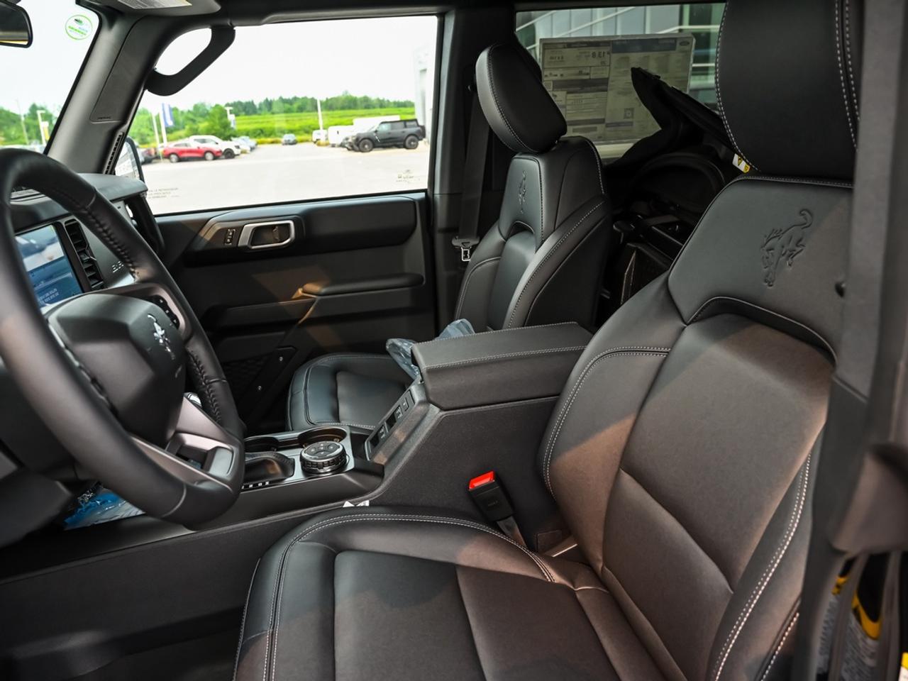 2026 Ford Bronco Badlands Photo