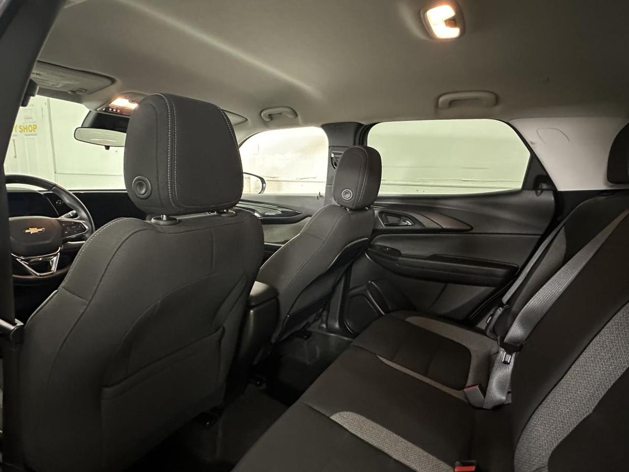 2024 Chevrolet TrailBlazer AWD 4dr LT Photo