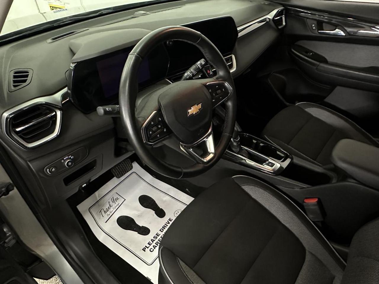 2024 Chevrolet TrailBlazer AWD 4dr LT - 25KM1 OWNER LEASE RETURN! Photo