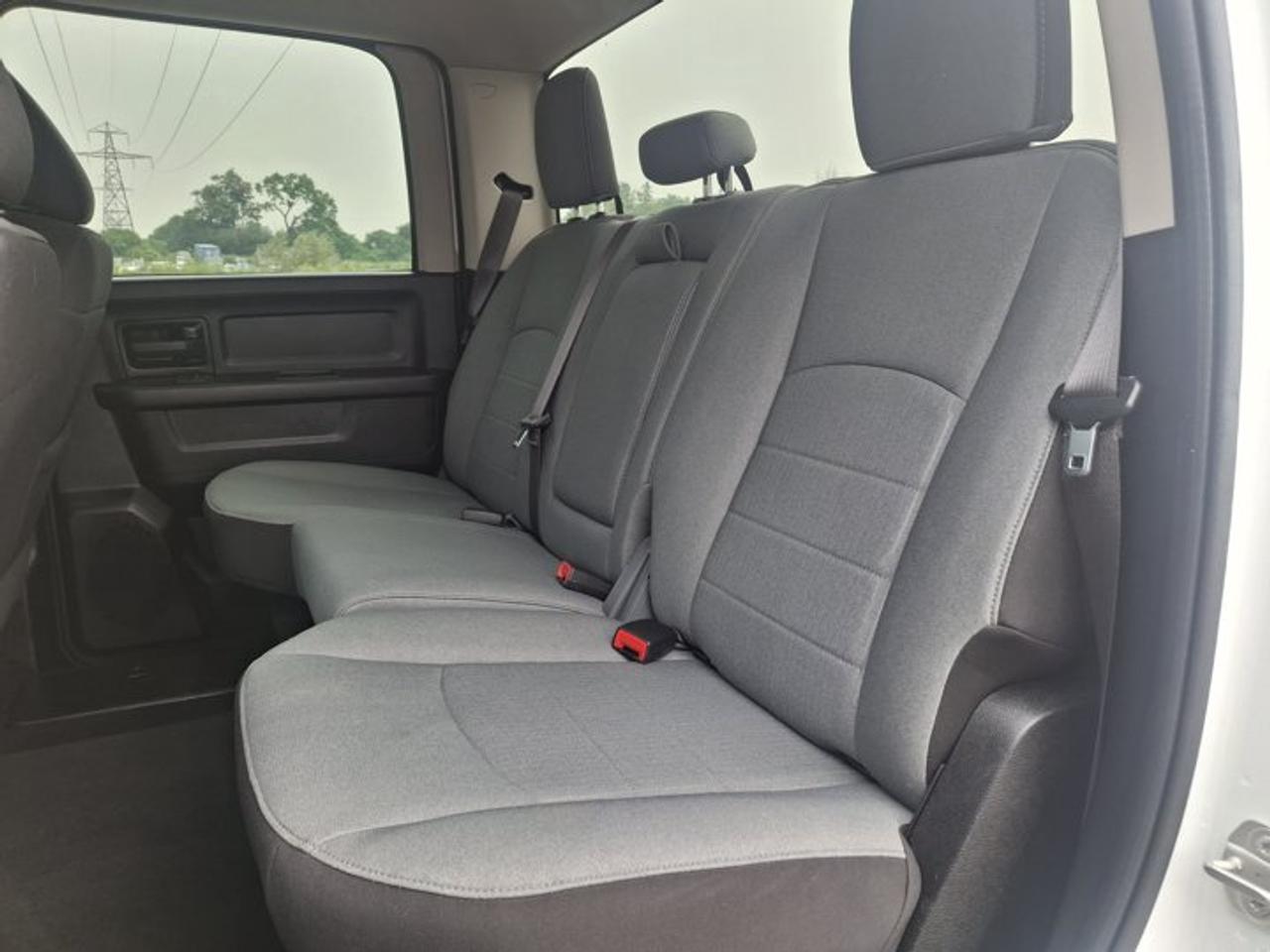2023 RAM 1500 Classic Express 4x4 | 5.7L Hemi | Night Edition | Heated Wheel + Seats | Bucket Seats | Carplay + Android Photo