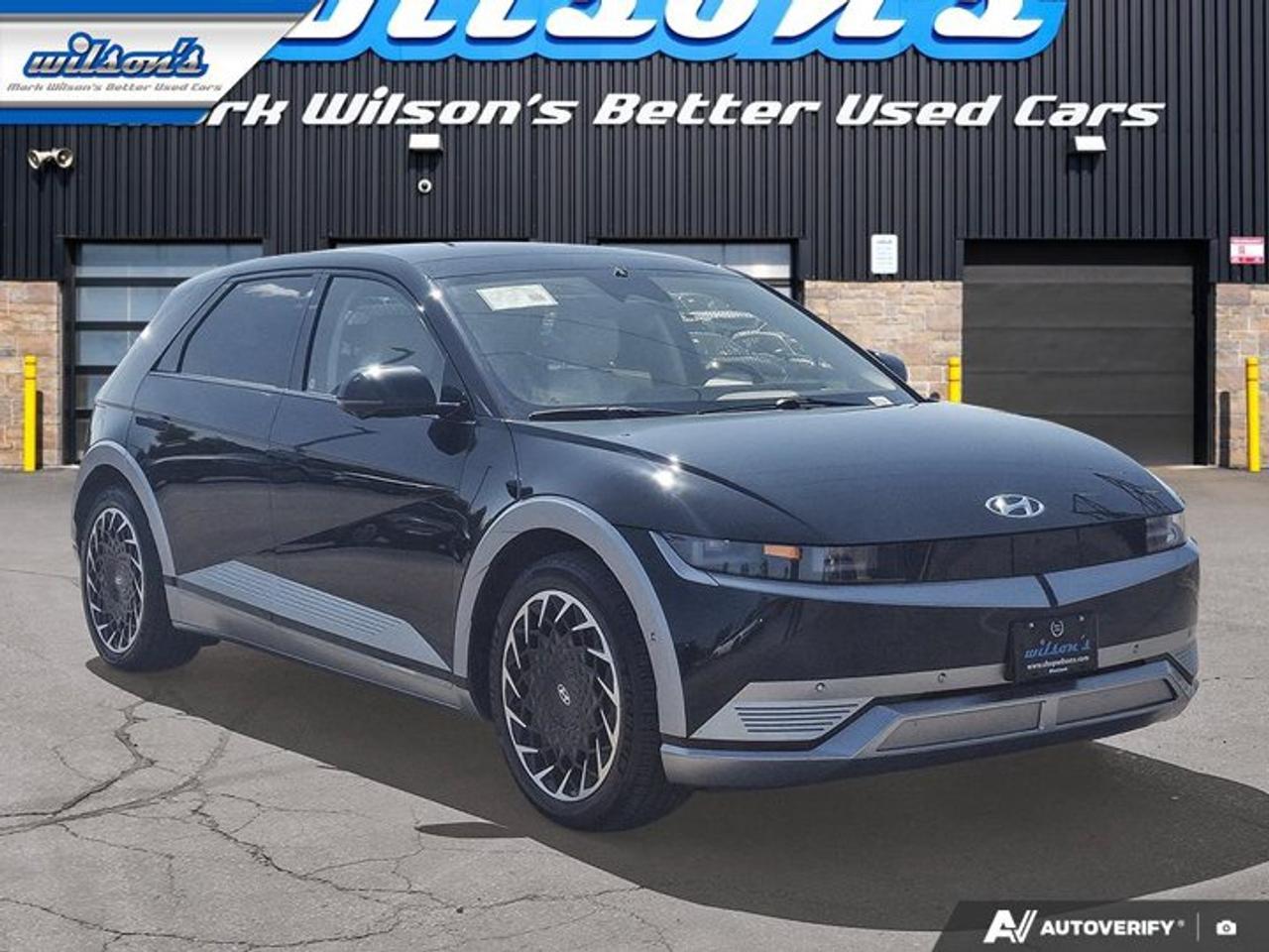 2022 Hyundai IONIQ 5 Ultimate Long Range AWD | Leather | Pano Sunroof | Heated + Cooled Seats | Remote Park Assist & More Photo