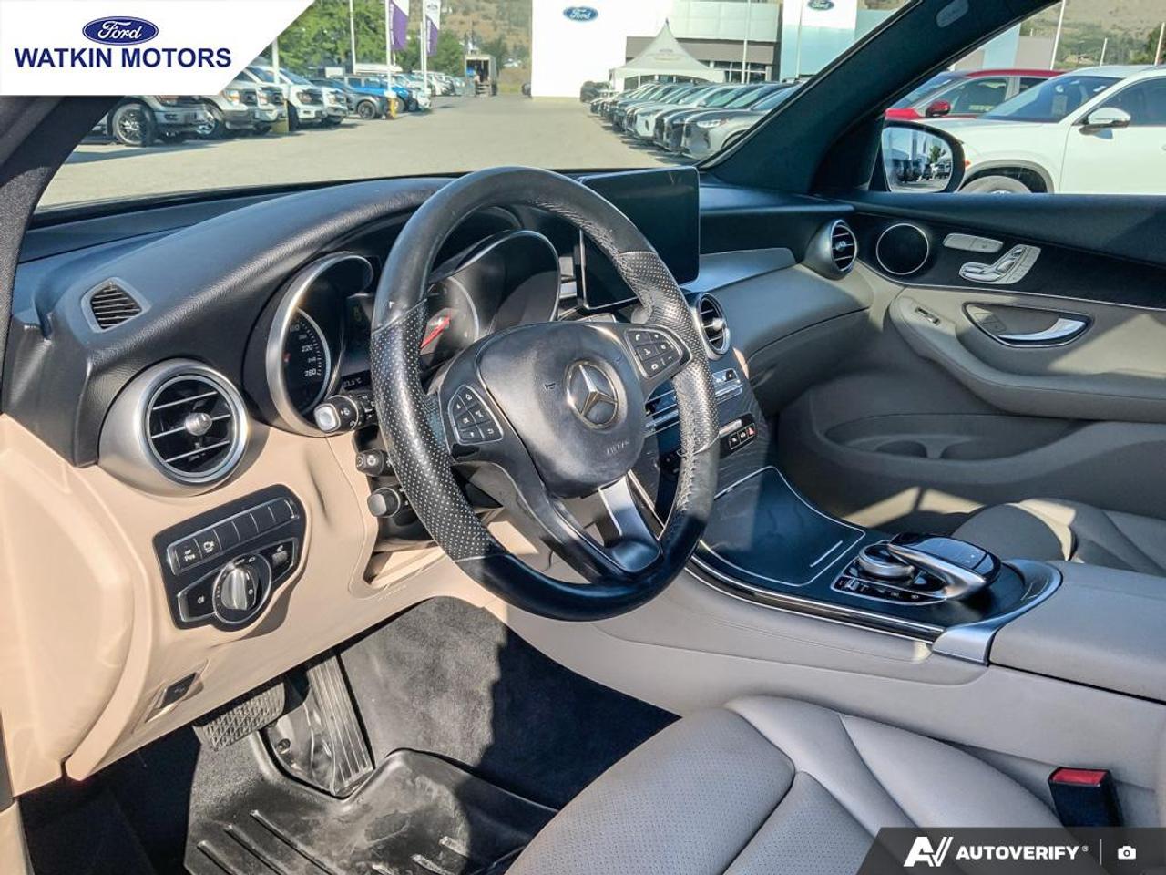 2018 Mercedes-Benz GLC 300 Photo15