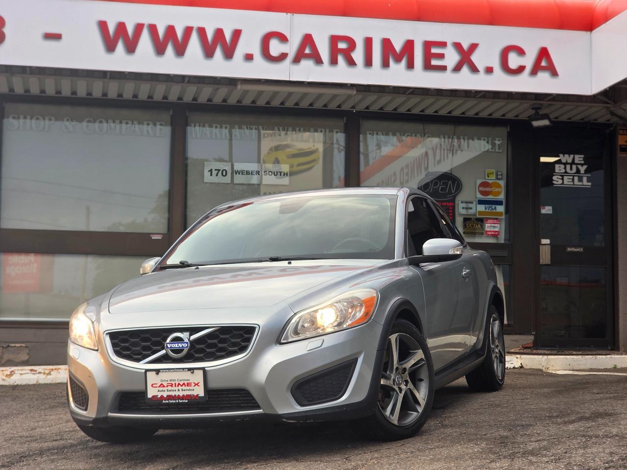 Used 2013 Volvo C30 T5 Premier Accident Free | Excellent Maintenance | Leather | Sunroof | Heated Seats for sale in Waterloo, ON