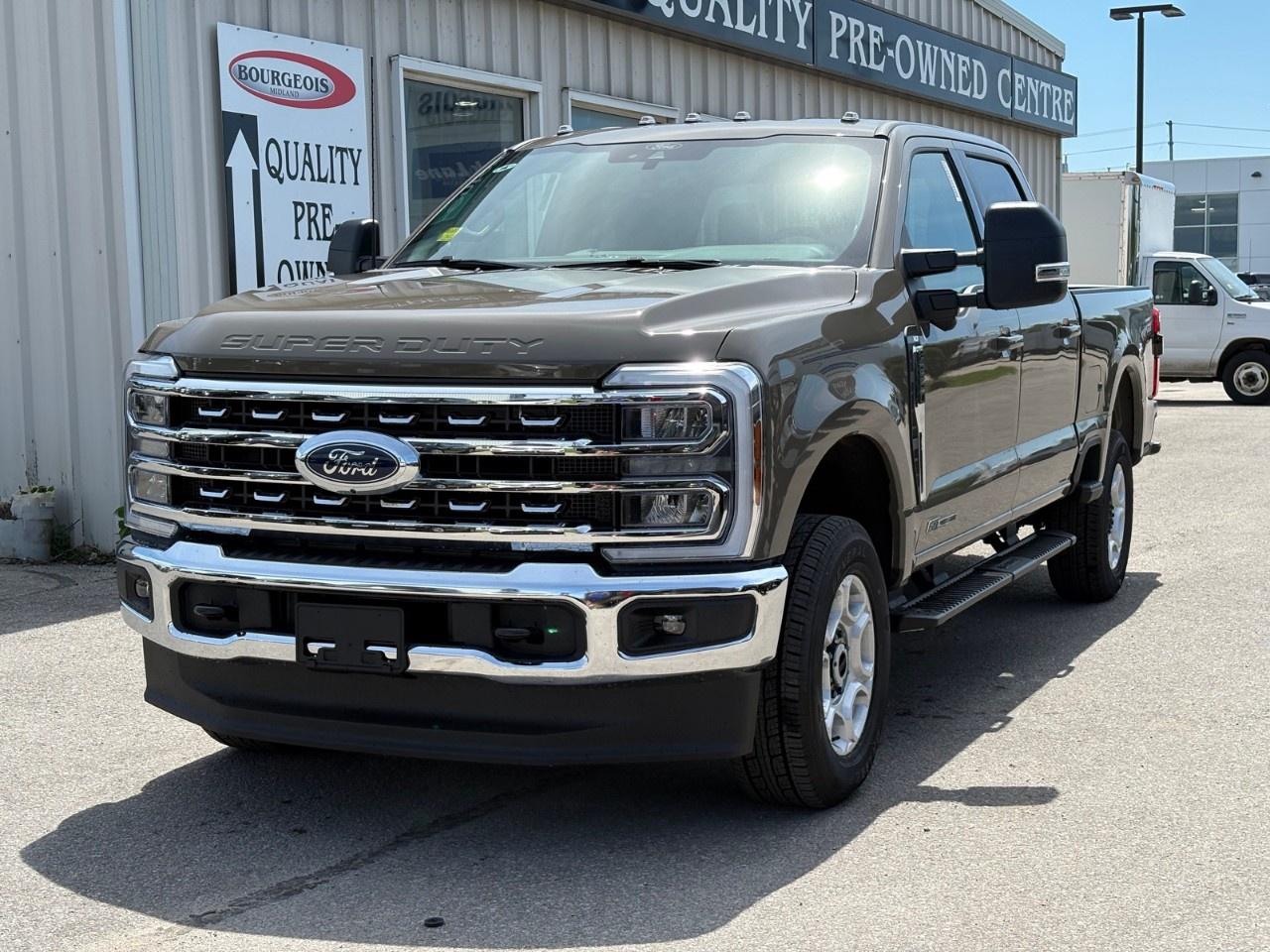 2026 Ford F-250 Super Duty SRW XLT 4WD CREW CAB 6.75' BOX Photo2