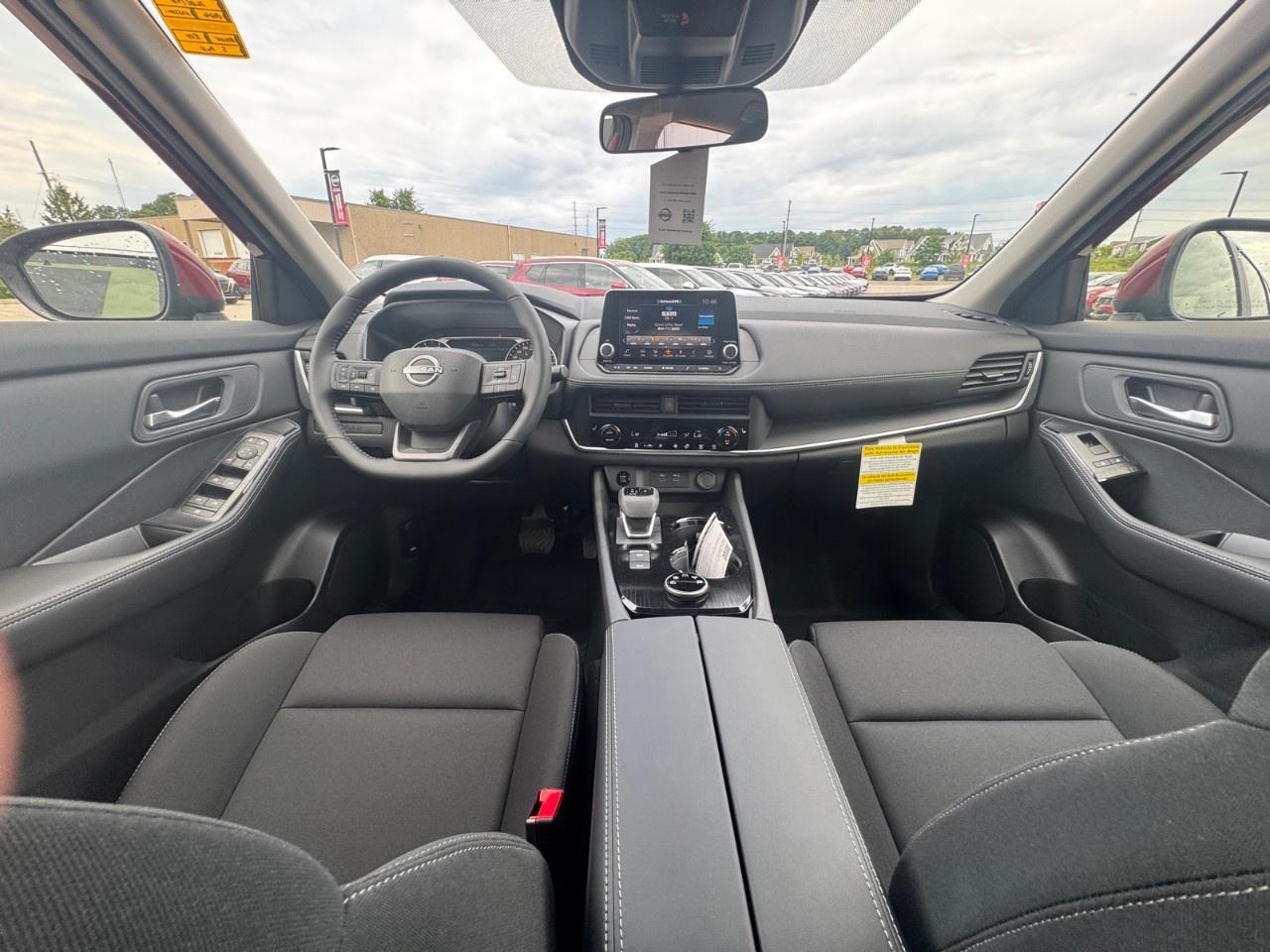 2026 Nissan Rogue AWD S Photo