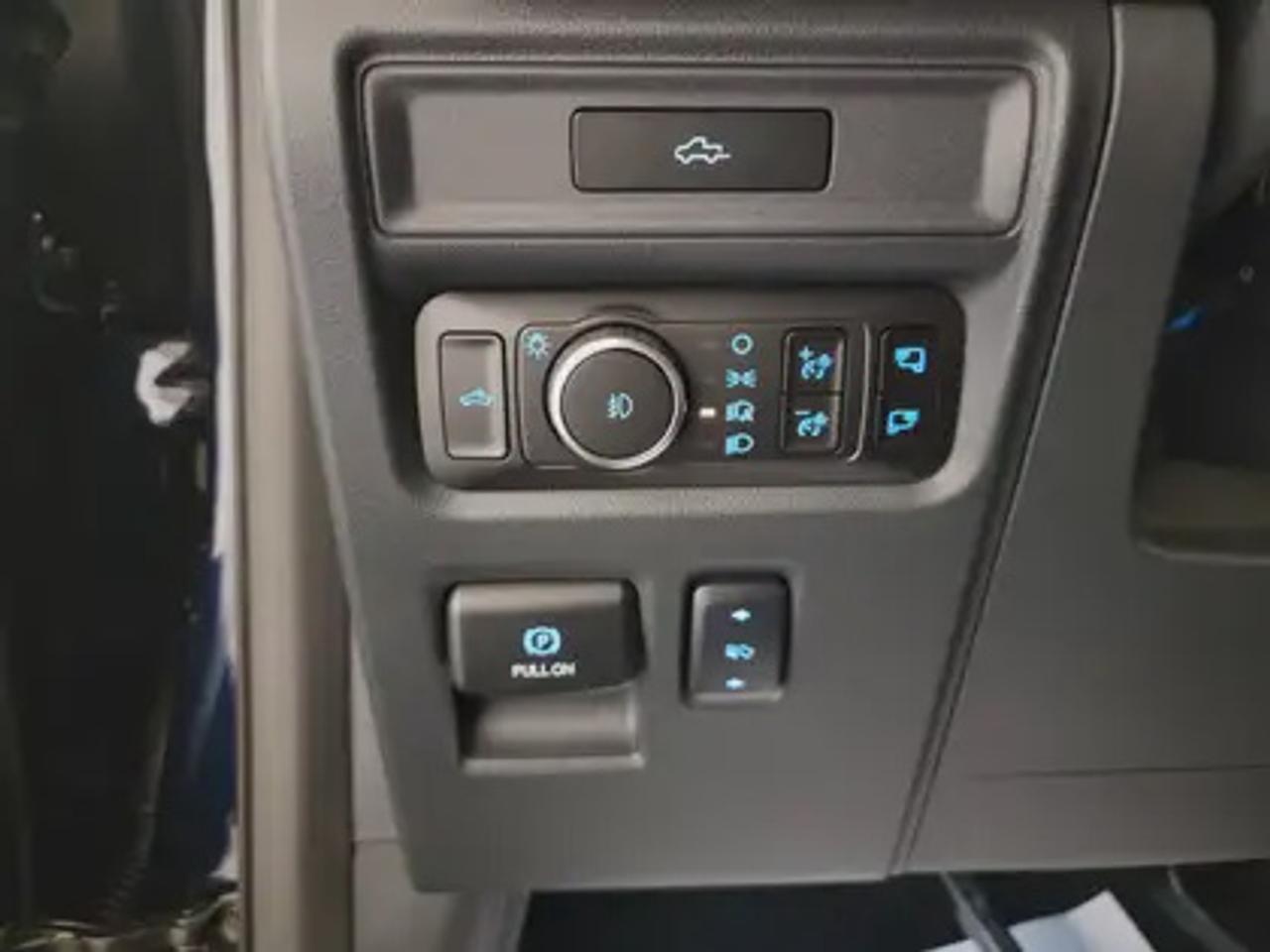 14382283.824677554