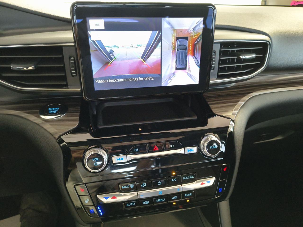 2022 Ford Explorer LIMITED Photo