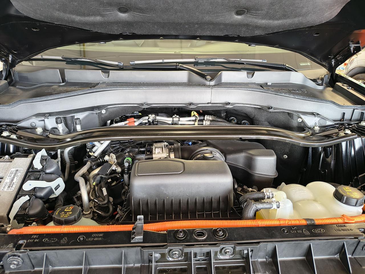 2022 Ford Explorer LIMITED Photo0