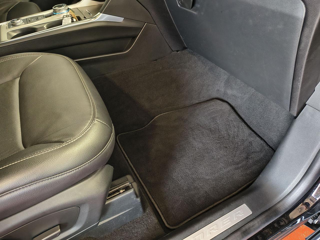 2022 Ford Explorer LIMITED Photo