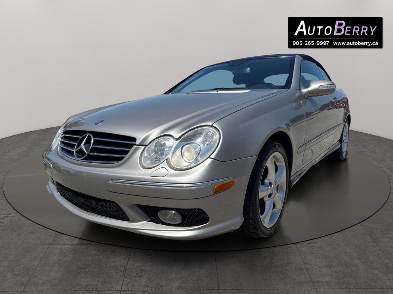 2004 Mercedes-Benz CLK 2dr Cabriolet 5.0L Photo