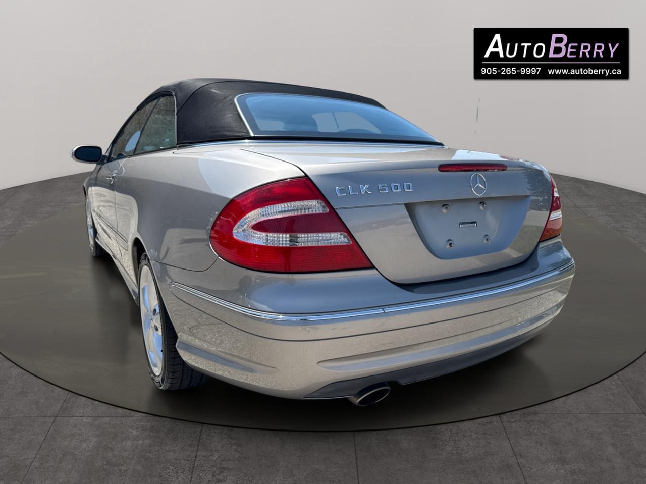 2004 Mercedes-Benz CLK 2dr Cabriolet 5.0L Photo