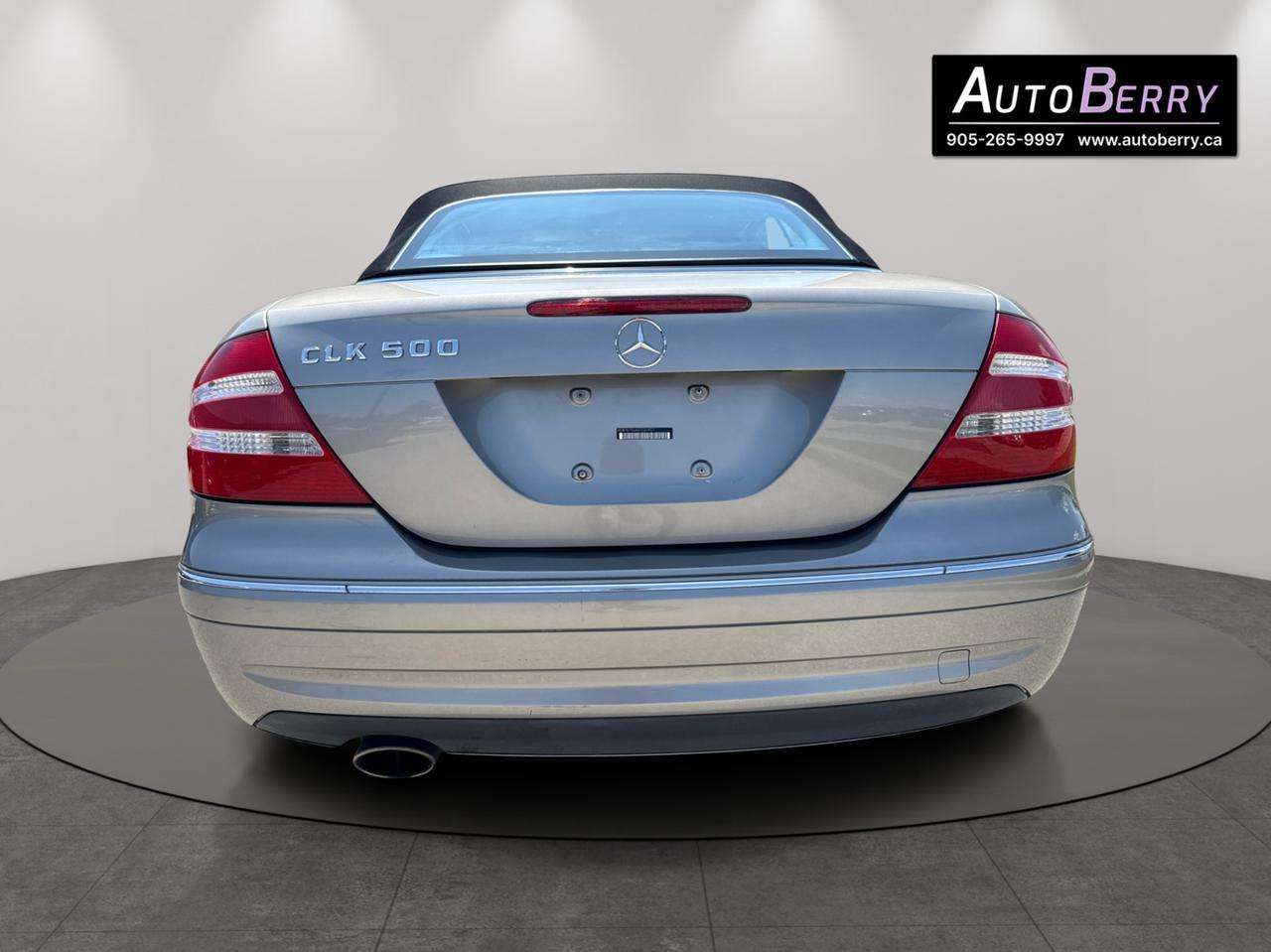 2004 Mercedes-Benz CLK 2dr Cabriolet 5.0L Photo