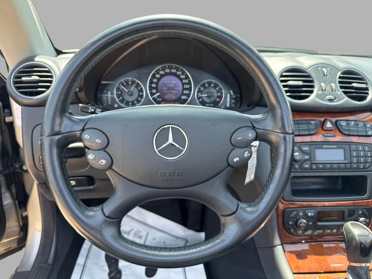 2004 Mercedes-Benz CLK 2dr Cabriolet 5.0L Photo