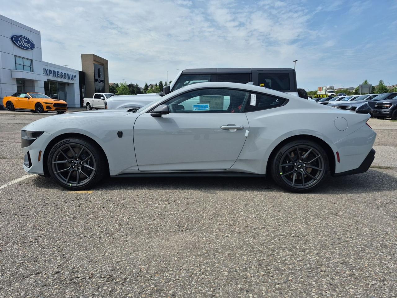 2026 Ford Mustang DARK HORSE, RECARO SEATS, HANDLING PKG Photo4