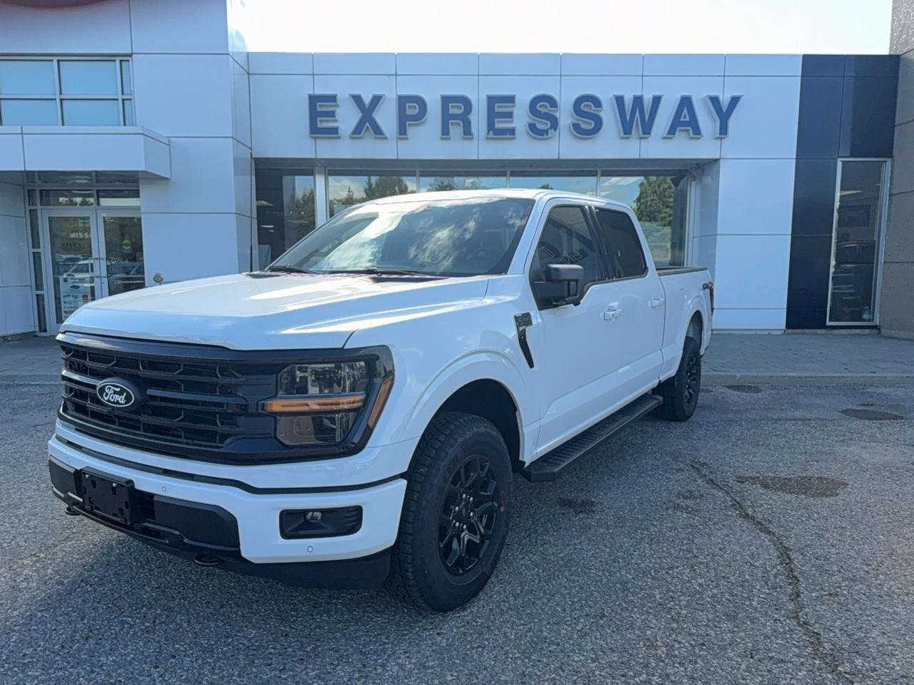 2026 Ford F-150 XLT 6.5'BOX, BLACK APPEARANCE PKG, BED UTILITY PKG Photo0