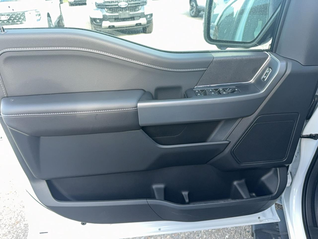 2026 Ford F-150 XLT 6.5'BOX, BLACK APPEARANCE PKG, BED UTILITY PKG Photo