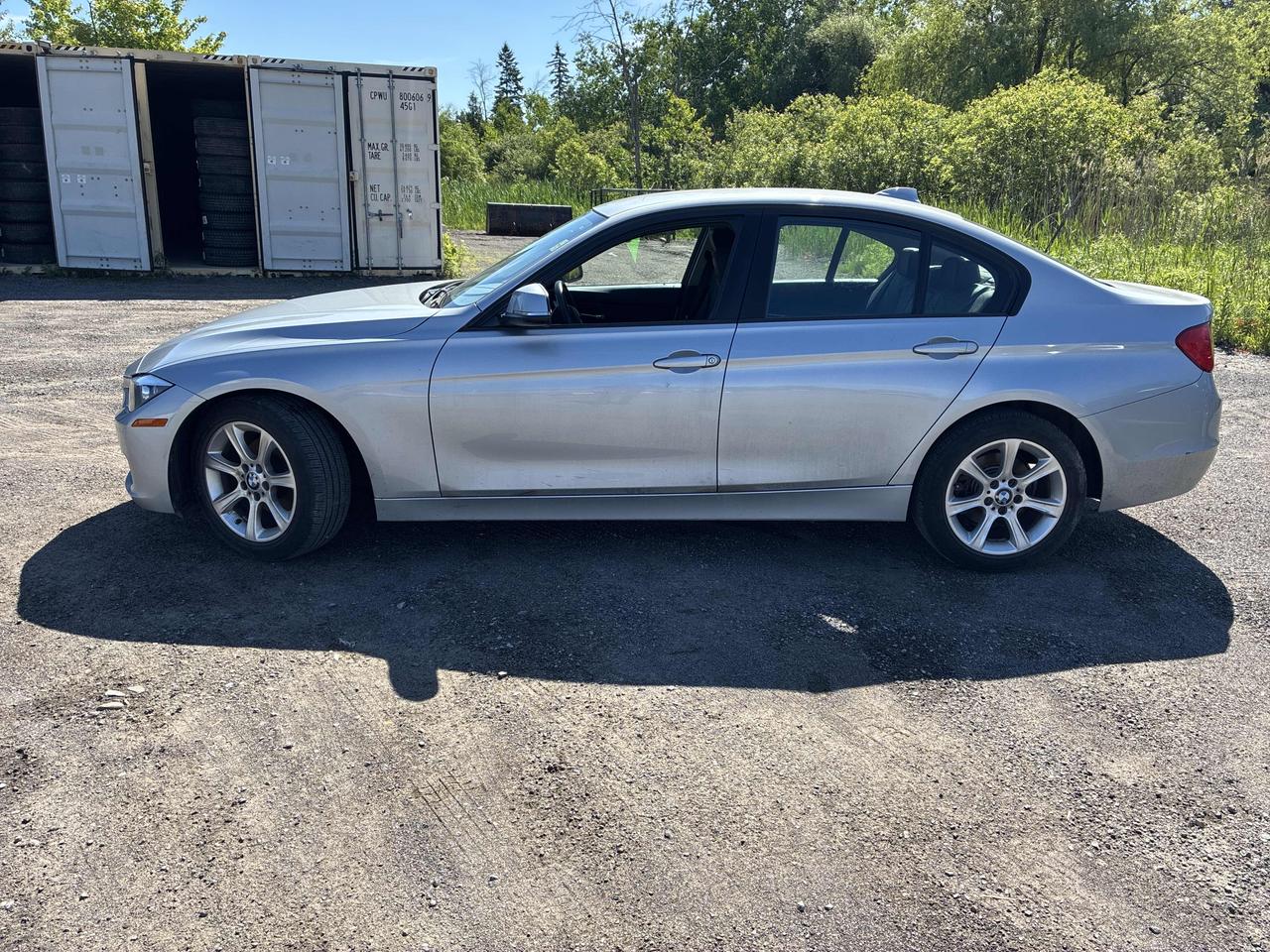 2012 BMW 3 Series 320i - MANUAL!!! ONLY 38,000KM!!! LOADED! LEATHER! Photo5