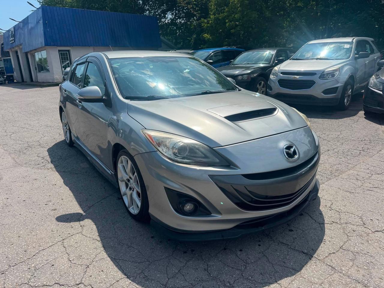 <p class=p1><strong>Mallory Auto</strong>&nbsp;offers a wide assortment of high quality pre-owned vehicles at the most affordable prices.&nbsp;</p><p class=p1>Visit us today in Cobourg&nbsp;&nbsp;</p><p class=p1>Want more details on this specific vehicle?&nbsp;</p><p>&nbsp;</p><p class=p1><span class=s1><strong>Call or Text Josh&nbsp; 905-376-2080</strong></span><strong>&nbsp;</strong></p><p class=p1><strong><em>*Sold Certified</em></strong></p><p class=p1><strong><em>*Extended Warranty Available</em></strong></p><p class=p1><strong><em>*Financing Available</em></strong></p><p>&nbsp;</p><p class=p1>*Price excludes taxes and licensing fees*</p>