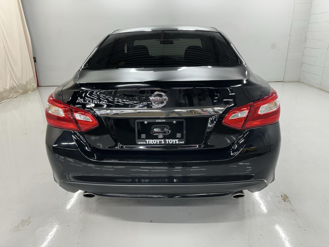 2016 Nissan Altima 2.5 S Photo5