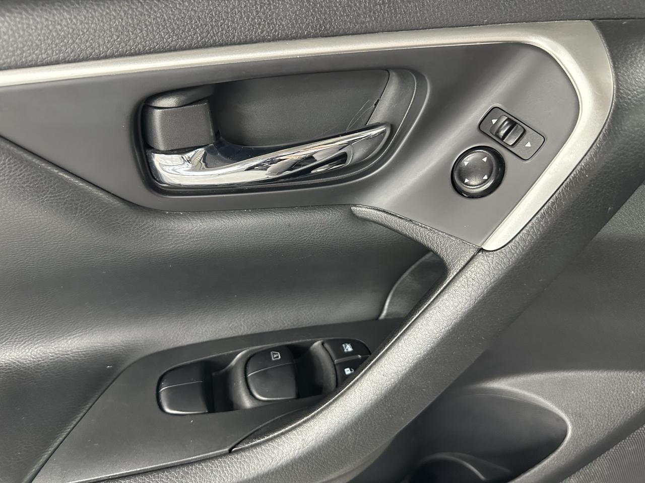 2016 Nissan Altima 2.5 S Photo34