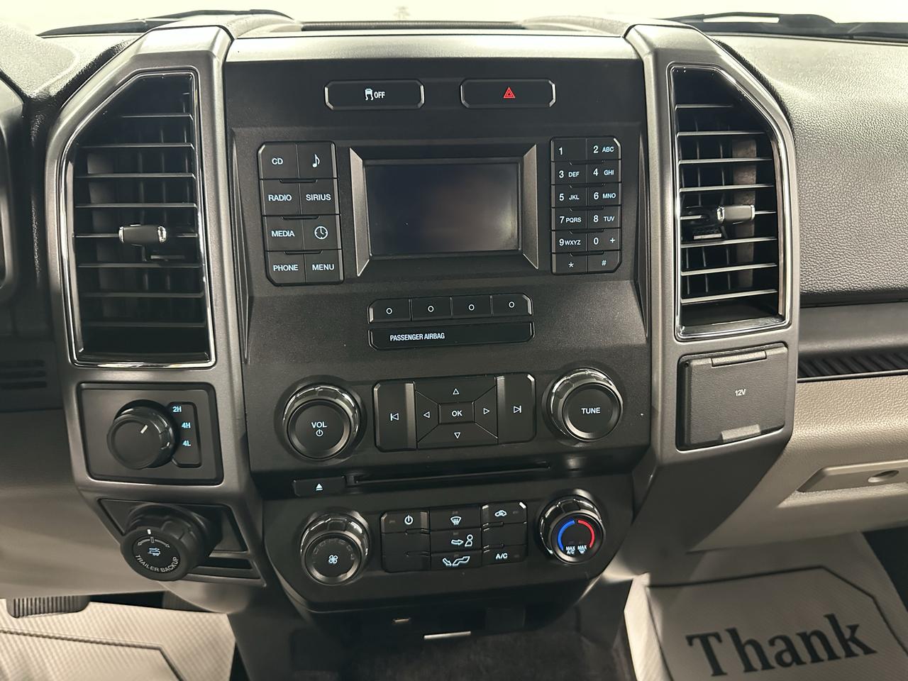 2017 Ford F-150 XLT Photo10
