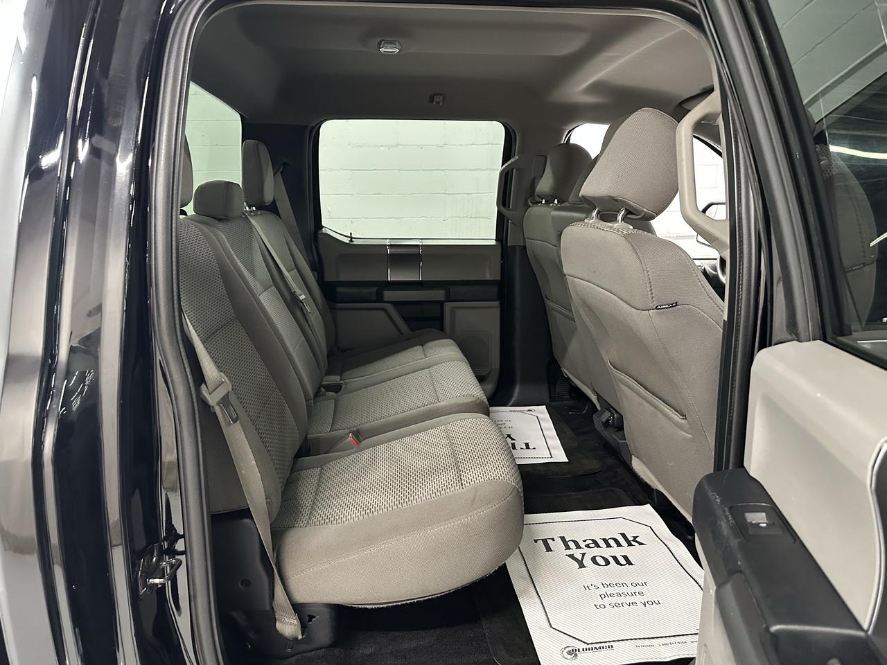 2017 Ford F-150 XLT Photo32