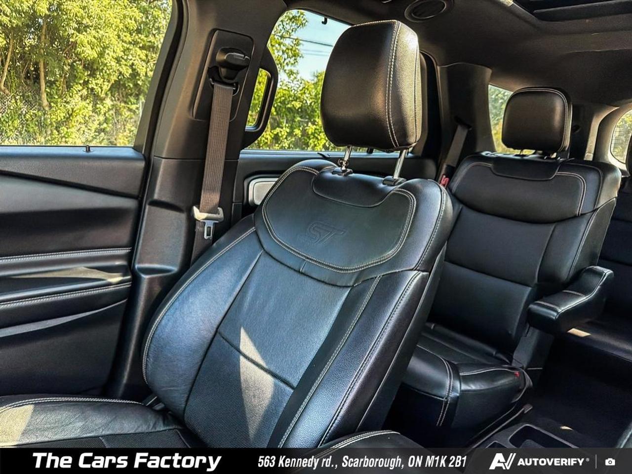 2020 Ford Explorer ST 4WD No Accident 400 HP Twin-Turbo Apple CarPlay Photo