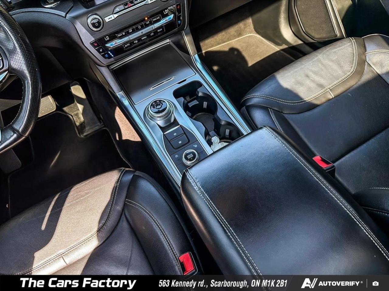 2020 Ford Explorer ST 4WD No Accident 400 HP Twin-Turbo Apple CarPlay Photo