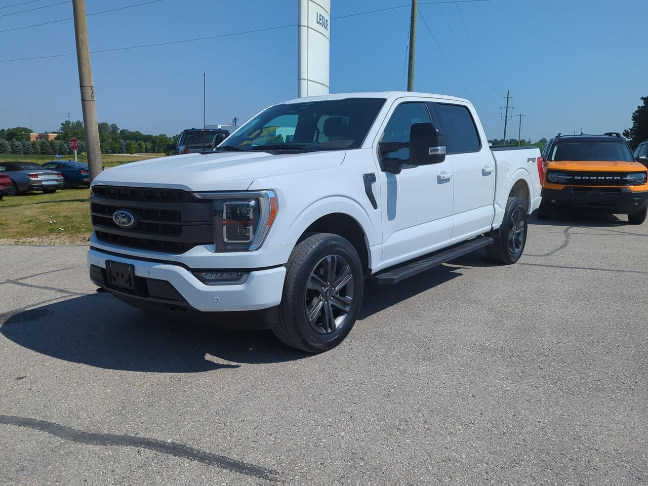 2023 Ford F-150 Lariat 4WD SuperCrew 6.5' Box Photo0