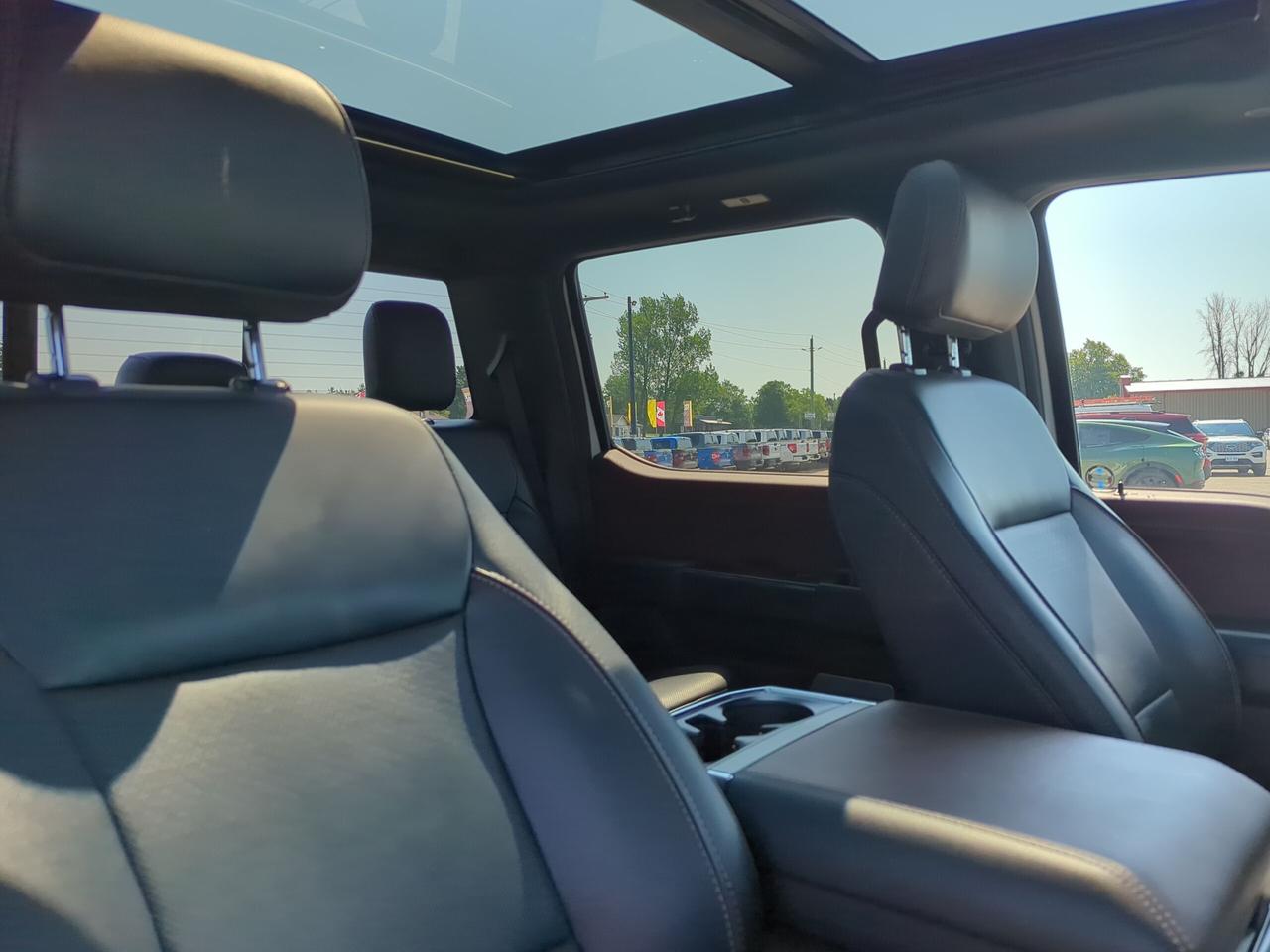 2023 Ford F-150 Lariat 4WD SuperCrew 6.5' Box Photo