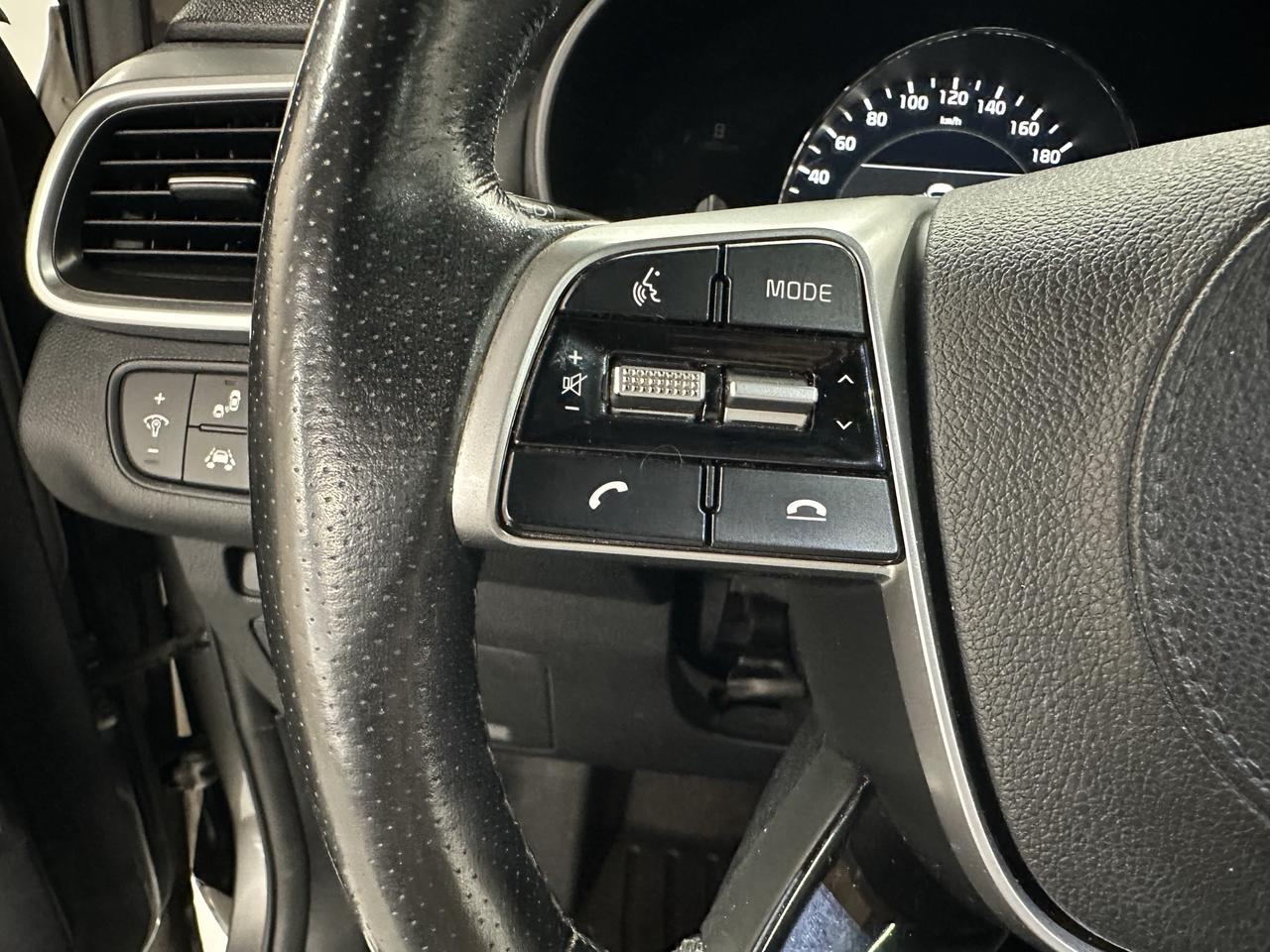 2019 Kia Sorento SXL Limited AWD w/Black Nappa Photo30
