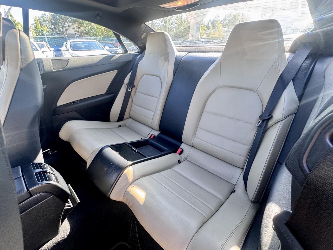 2012 Mercedes-Benz E-Class FINANCING AVAILABLE Photo15