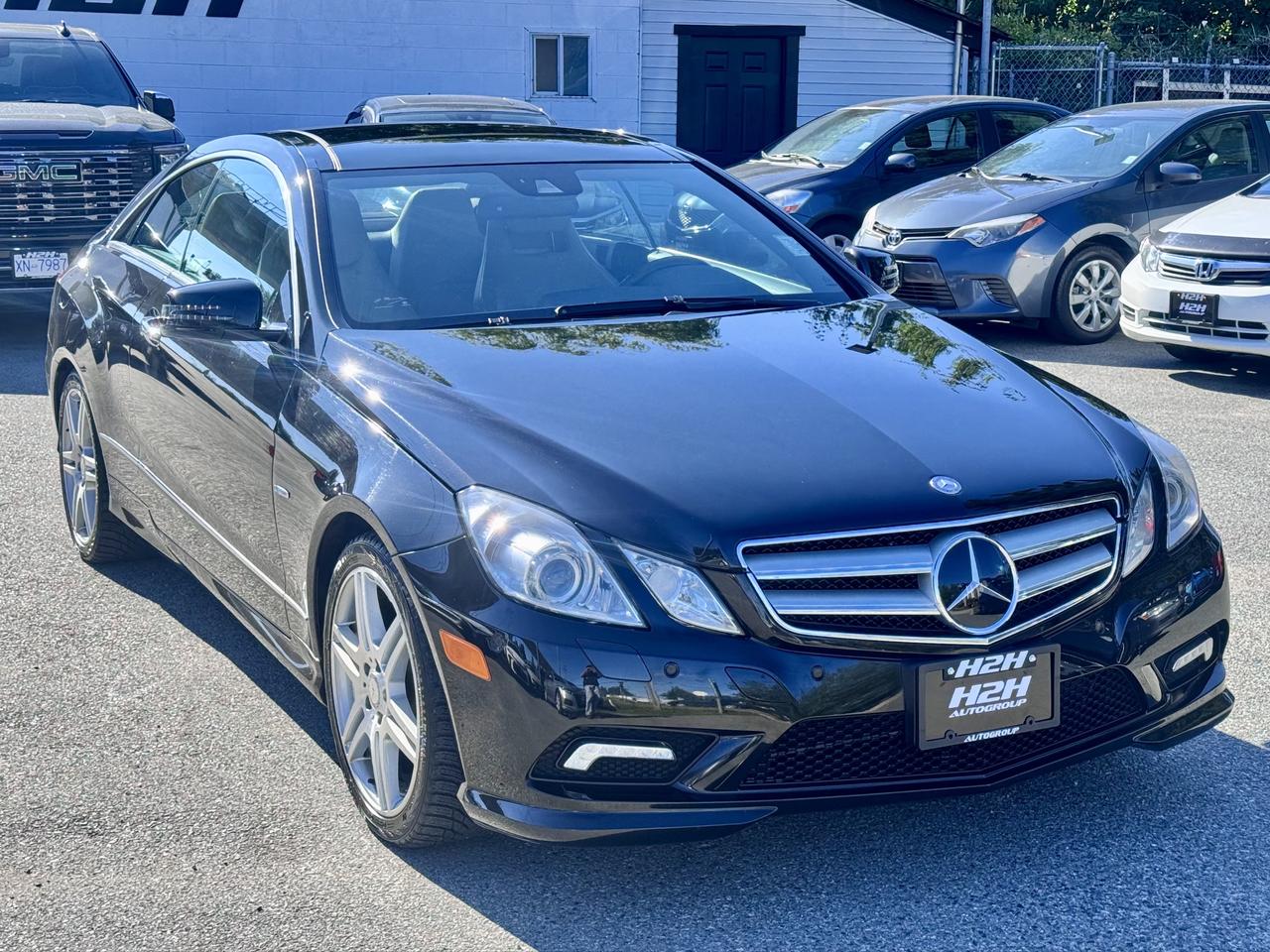 2012 Mercedes-Benz E-Class FINANCING AVAILABLE Photo3