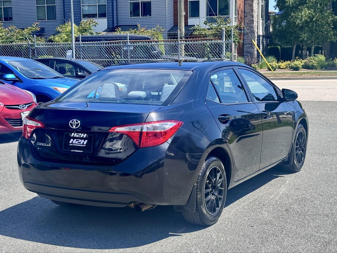 2015 Toyota Corolla FINANCING AVAILABLE Photo5